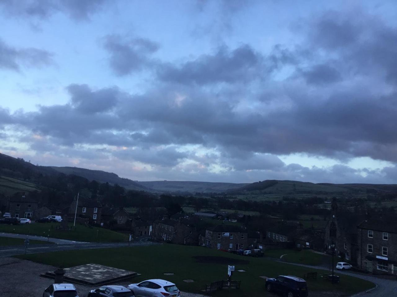 Kings Arms Hotel Reeth Exterior foto